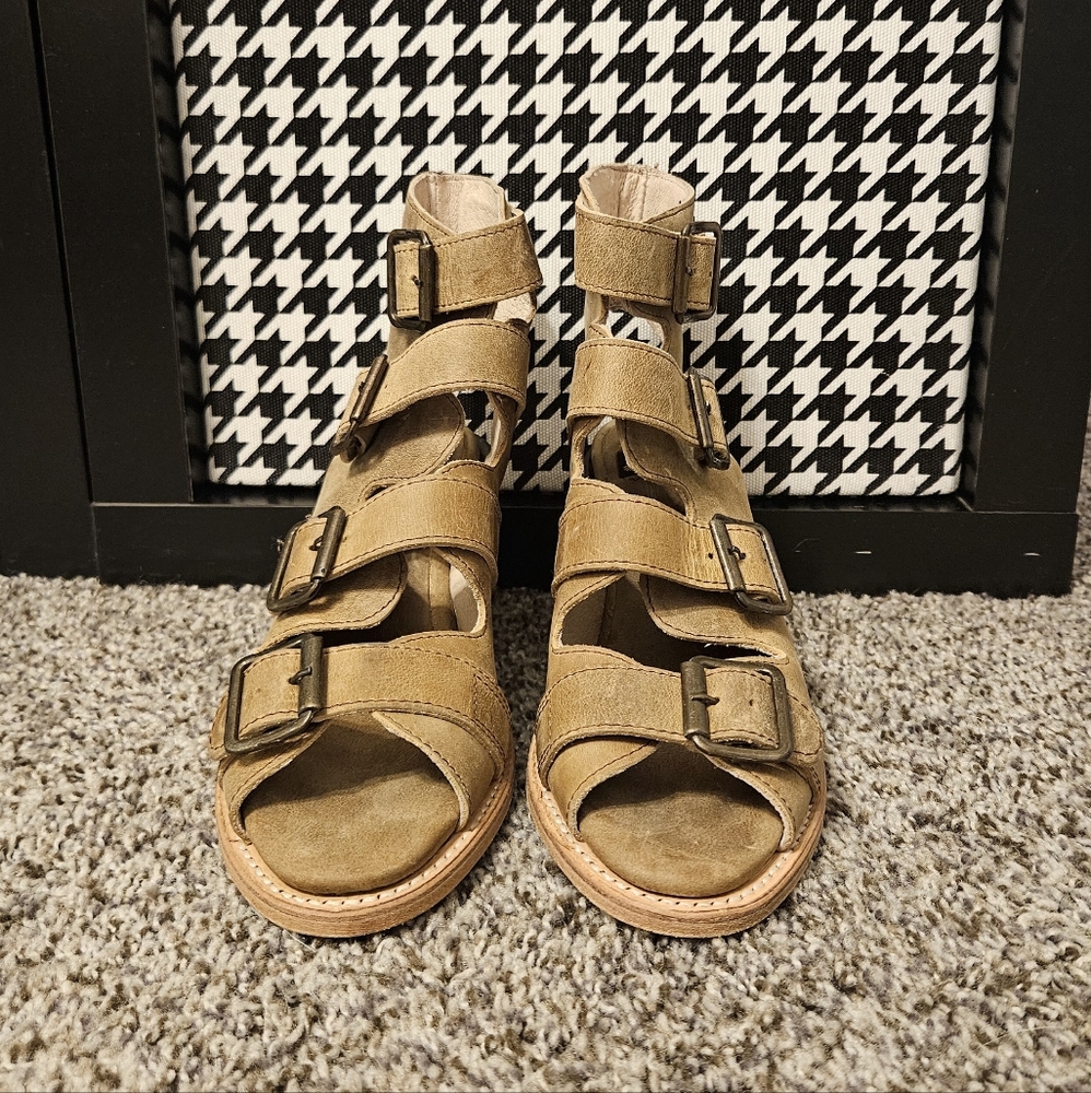 Freebird by Steven - Quail in Tan Size 6